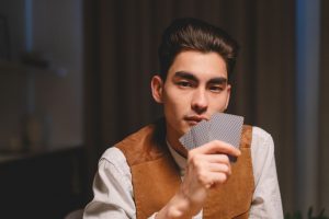 德州牛仔职业玩家日常训练表：一天三练，稳步提升牌技